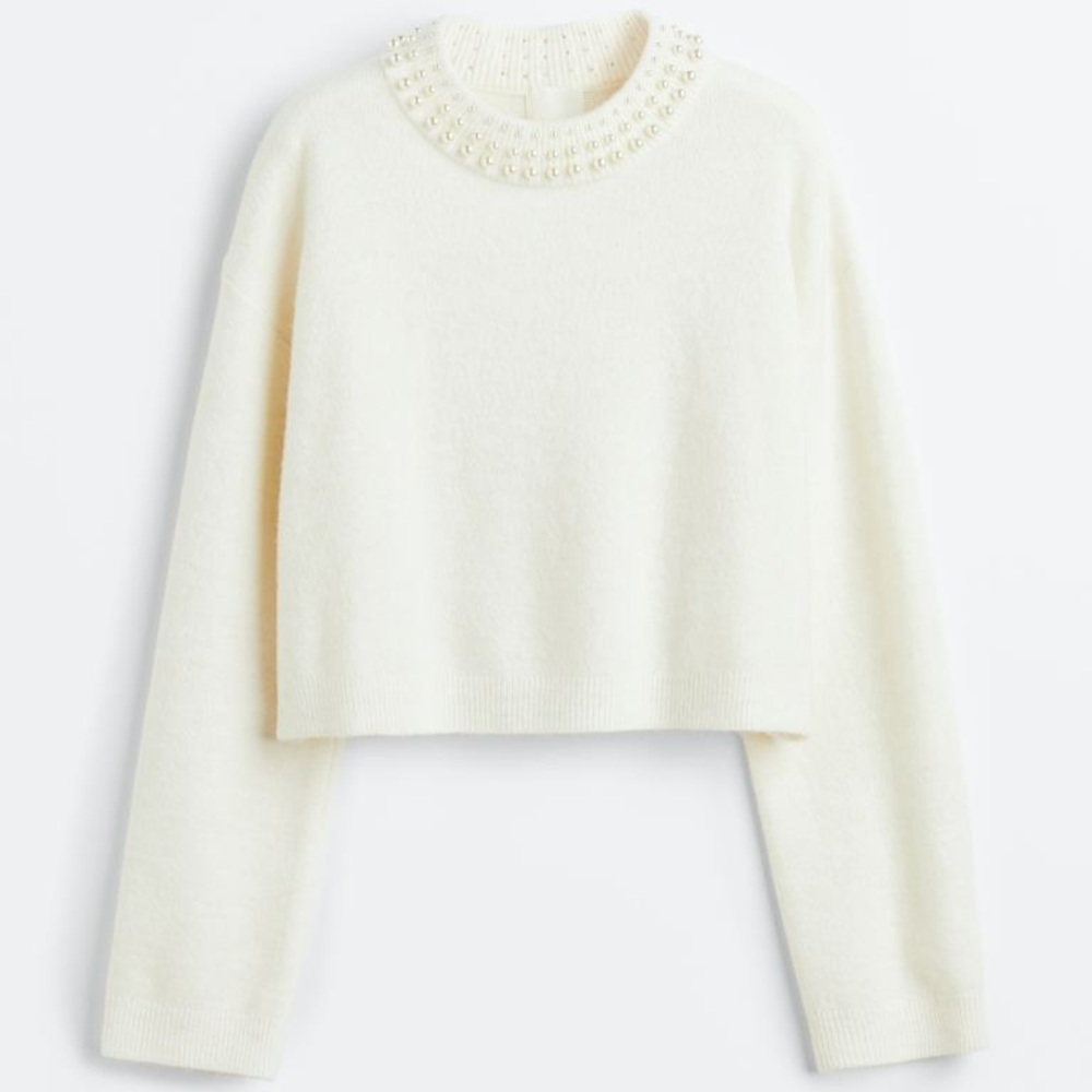 Beaded Sweater‎